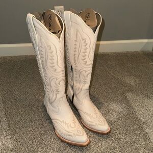 Ariat Casanova Boots